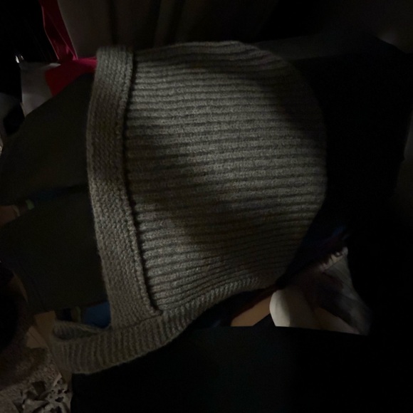 Damson Madder grey new  Knit hat - Picture 7 of 9